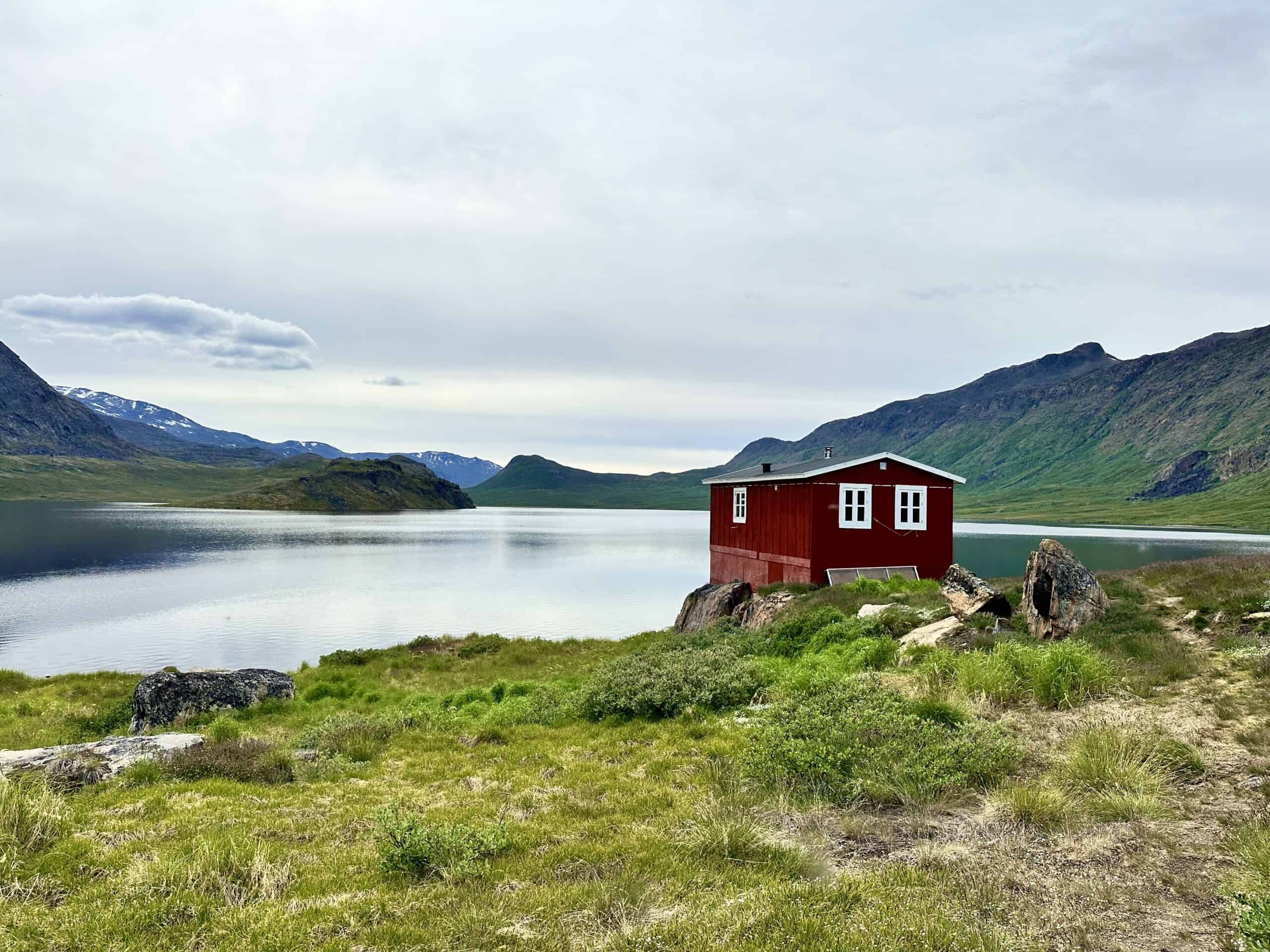 small red wooden hut on the Arctic Circle Trail